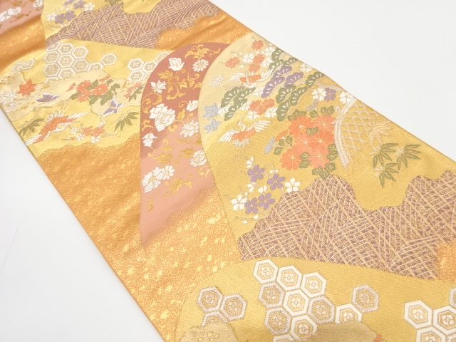 遠山に鶴・松竹梅・古典柄模様織り出し　袋帯